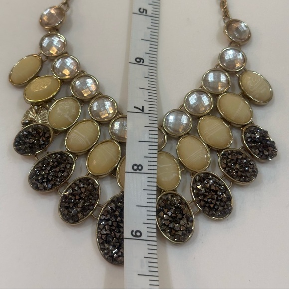 New York & Company Multi-Row Bib Statement Necklace - Picture 12 of 13